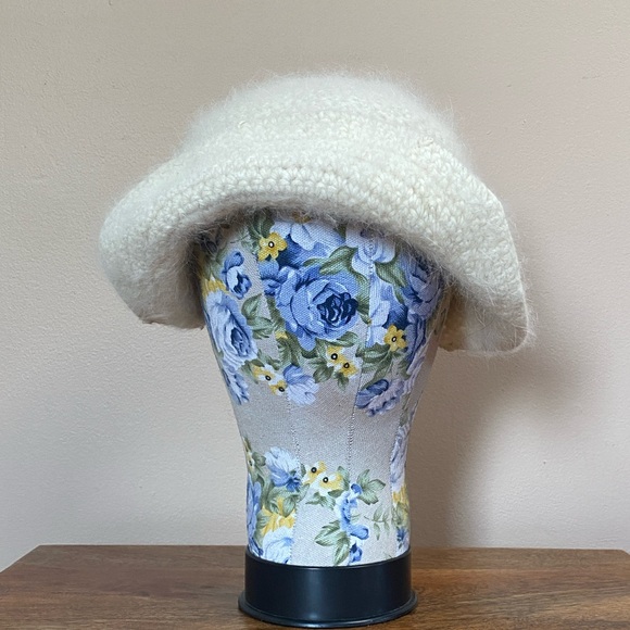 VTG 60’s Ivory Mohair Floppy Hat - Picture 1 of 13